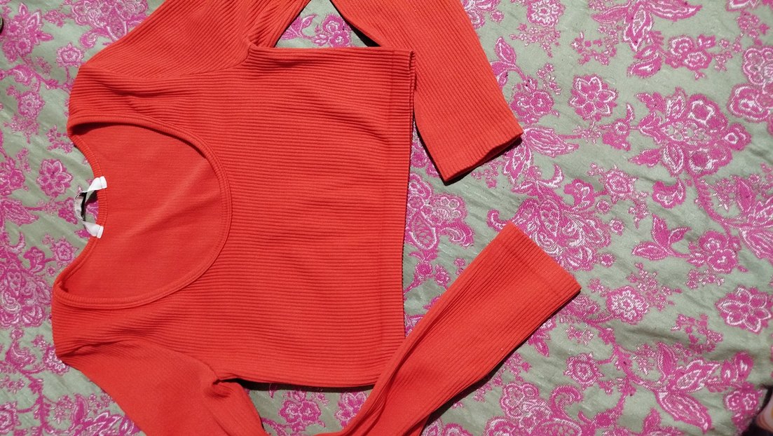 Kırmızı uzun kol crop - Görsel 5