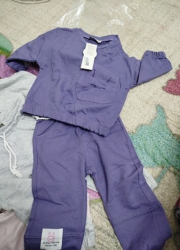 1 Yaş Beden çeşitli Renk Bebe pijama takımı