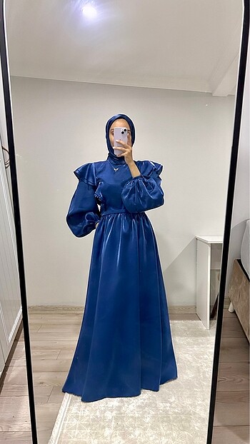 Manuka ışıltılı mavi elbise