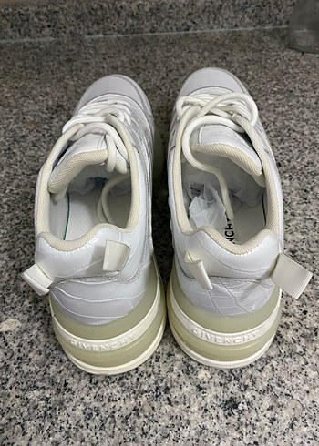 Beyaz Yılan Desenli Bağcıklı Sneakers - Görsel 3