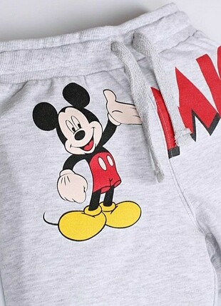 Zara Zara erkek çocuk şort 9-10 yaş
