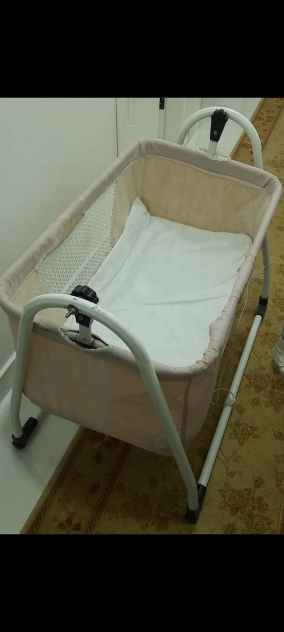 Bebek beşiği beyaz renkli hafif tasarım - Görsel 2