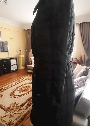 Kadın Siyah Kemerli Uzun Kış Montu - Görsel 4