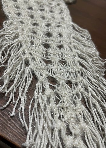 Dantel Detaylı Beyaz Örgü Şal - Görsel 3