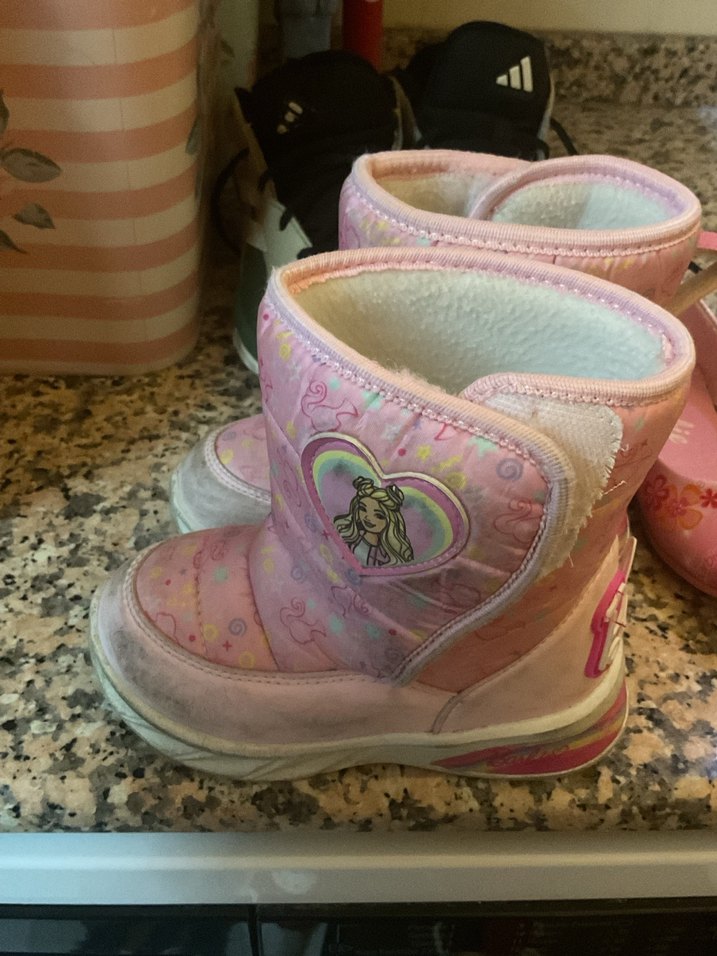 Pembe Kız Çocuk Barbie Bot - Görsel 2