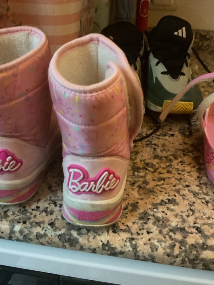 Pembe Kız Çocuk Barbie Bot - Görsel 4