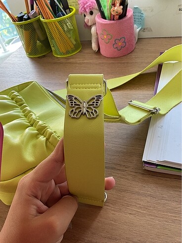 Bershka çanta - Görsel 3