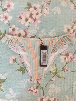Çok Renkli Trendyol Bikini Altı