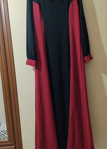 44 Beden Siyah bordo şık abiye
