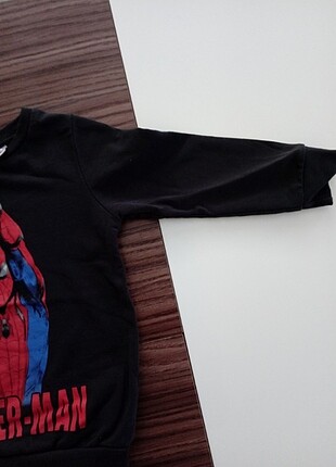 4 Yaş Beden siyah Renk Lcw 3/4 yaş erkek çocuk sweatsihirt
