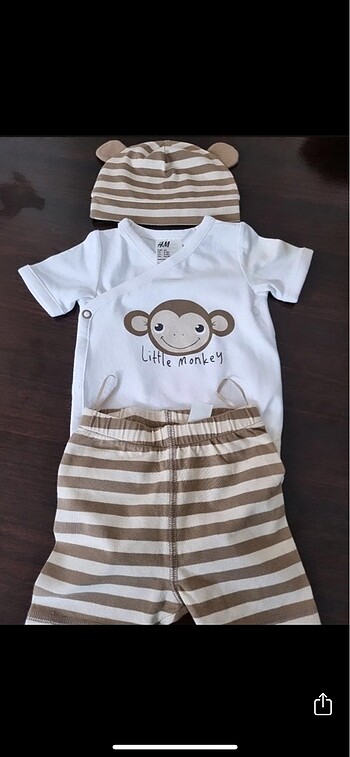 3 Ay Beden kahverengi Renk H&M zıbın şort üçlü takım