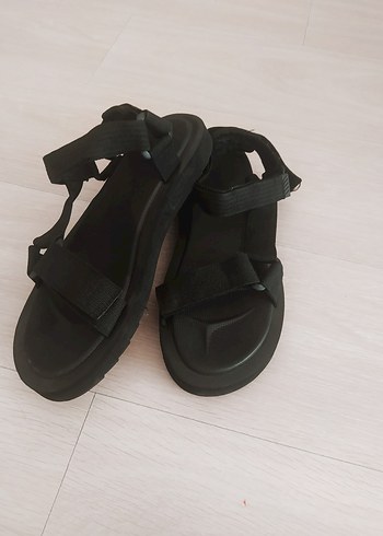 Zara Erkek sandalet 44 numara Sandalet