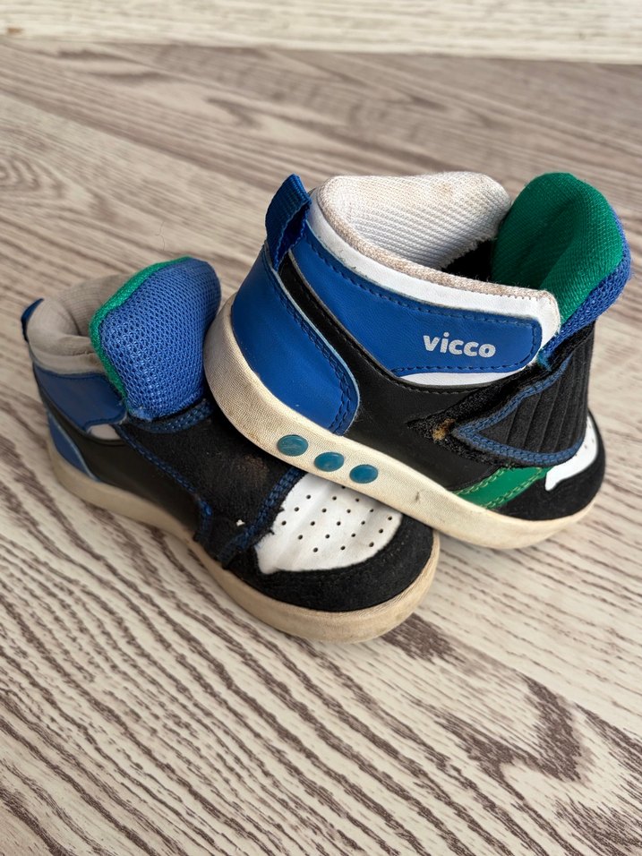 Vicco Erkek bebek Renkli Spor Ayakkabı ışıklı - Görsel 2