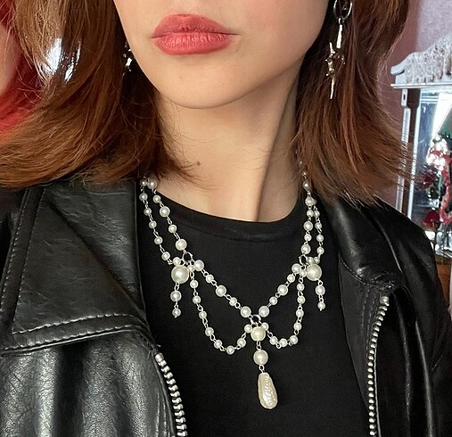 inci gotik kolye