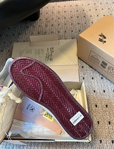 38 Beden Golden goose