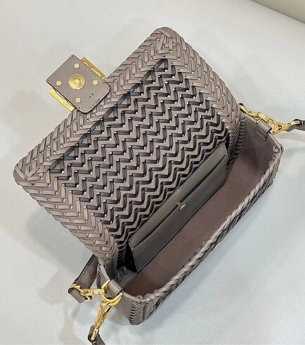  Beden Fendi