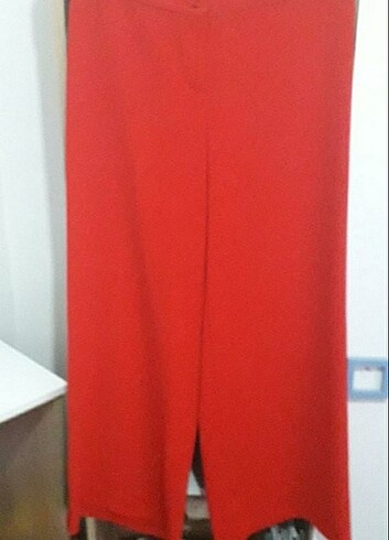xxl Beden kırmızı Renk Tuğba Veen pantolon