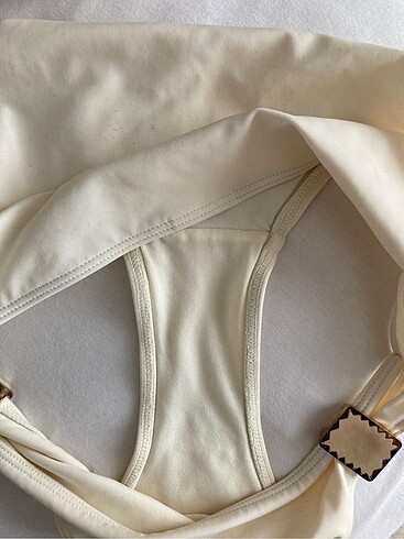 l Beden Beyaz bikini takımı