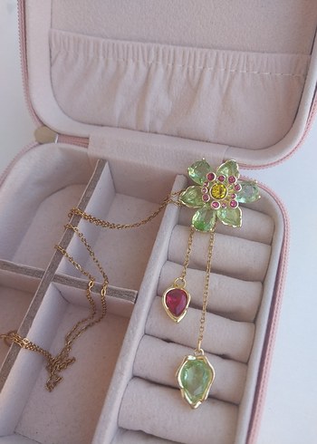 swarovski ıdyllia kolye