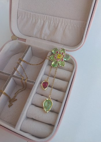 swarovski kolye