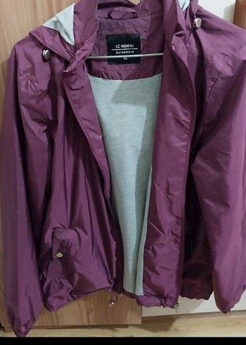 LC Waikiki lcw yağmurluk