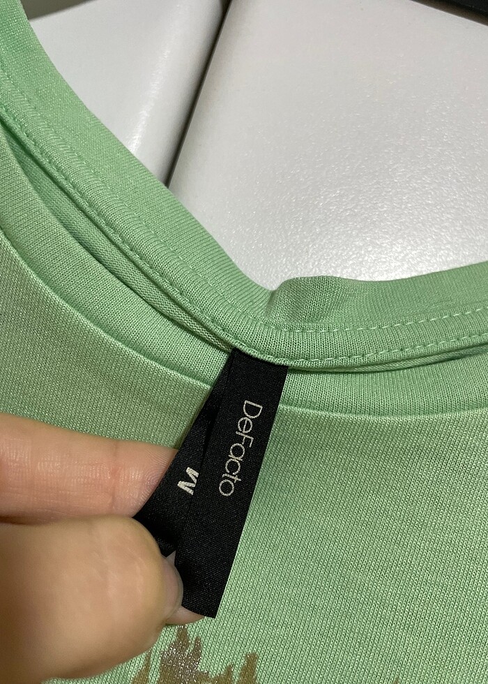Defacto m beden yeşil kolsuz tişört - Görsel 2