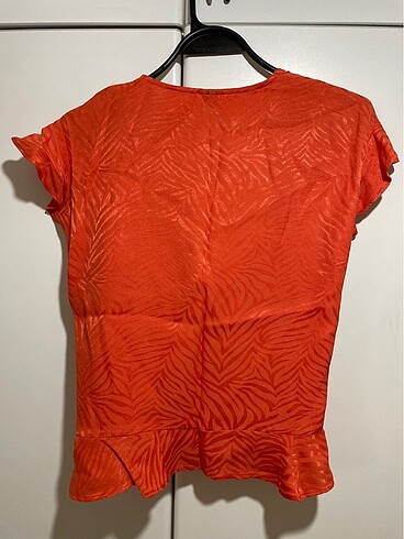 Koton Arzu Sabancı önü bağlamalı bluz - Görsel 3