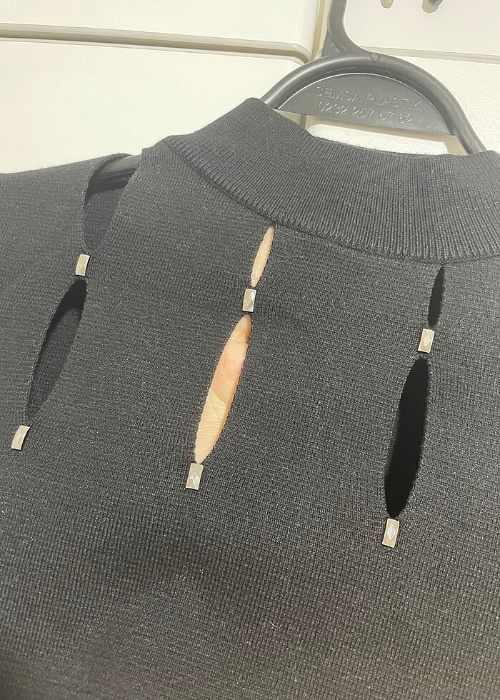 Mavi marka siyah kazak - Görsel 3