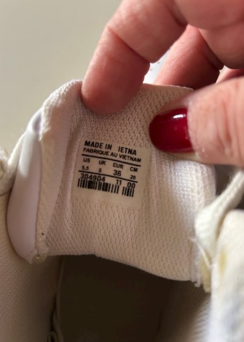 36 Beden beyaz Renk Nike spor ayakkabısı