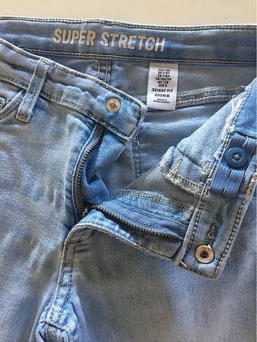 7 Yaş Beden H&M kız çocuk jean pantolon