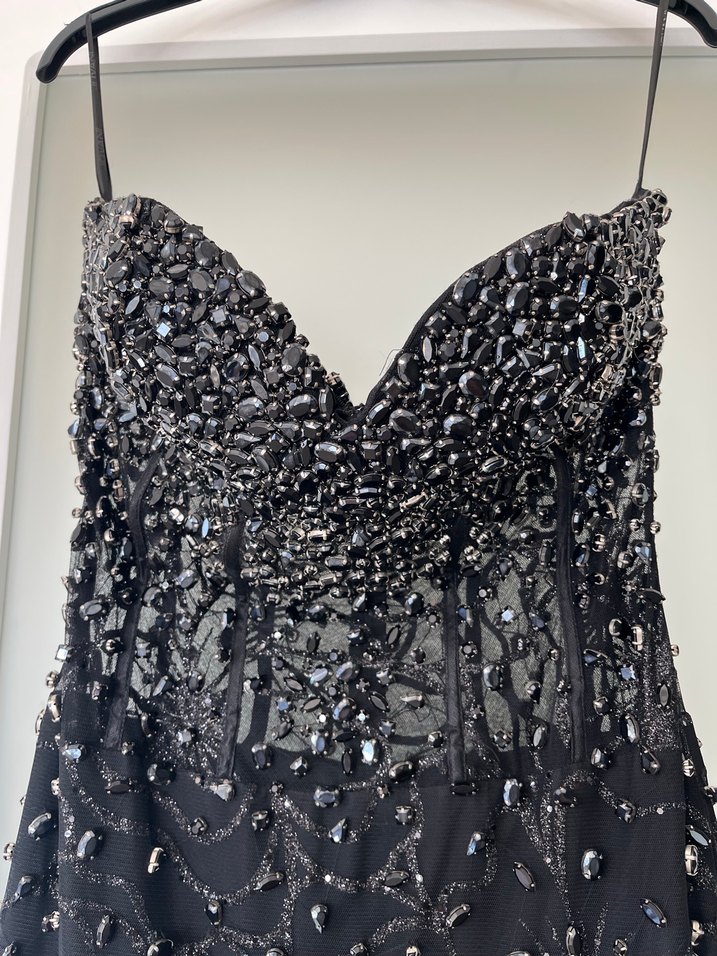 Siyah V Yakalı Payetli Uzun Abiye Elbise - Görsel 2