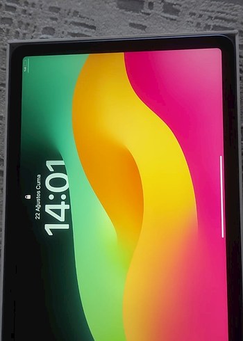 Gri iPhone Arkası Apple Logolu - Görsel 6