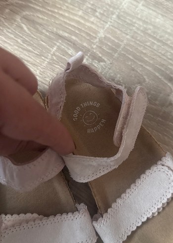 Kız Çocuk Süet Beyaz Velcro Sandalet - Görsel 2