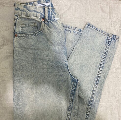 Bershka Mom Jean