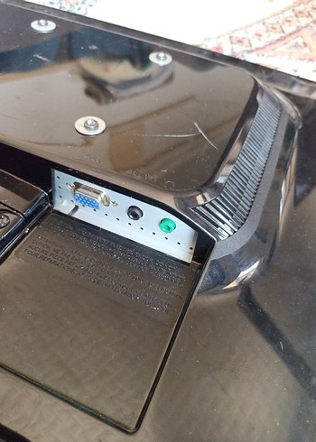 Siyah LG Monitör 19.5 inç temiz sorunsuz tamirsiz - Görsel 3