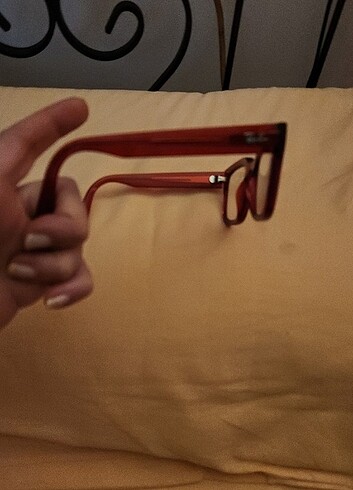 Rayban kırmızı optik gözlük
