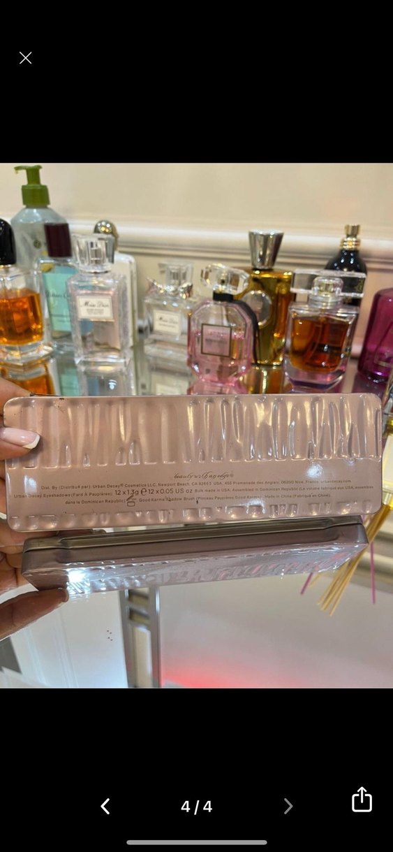 Urban Decay Naked3 Altın Far Paleti - Görsel 4