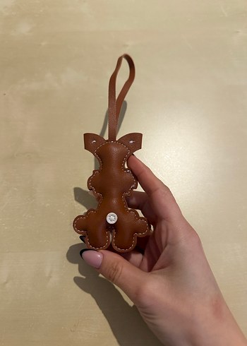 Kahverengi Püsküllü Kadın Charm - Görsel 4