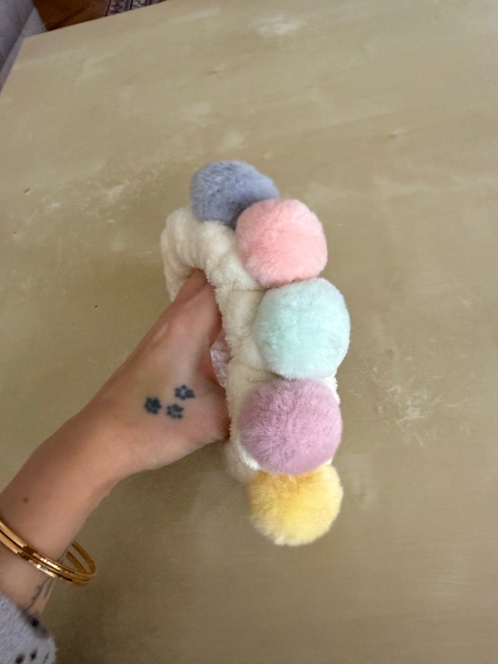 Pastel Renkli Peluş Ponponlu Saç Bandı - Görsel 4