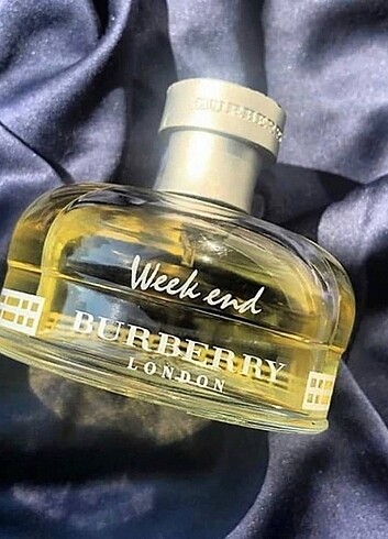 Burberry weekent bayan parfümü 