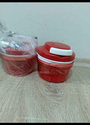 Tupperware Küçük Boy İpli Doğrayıcı