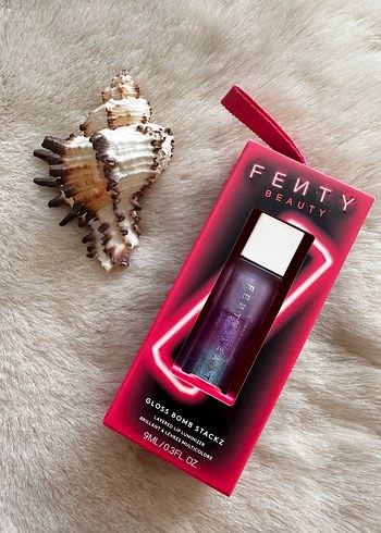 Fenty Beauty Gloss Bomb Unicorn