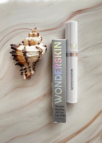 WONDERSKIN All-Day Lip Stain