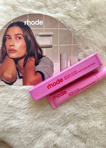 Rhode Peptide Lip Tint Jelly Bean