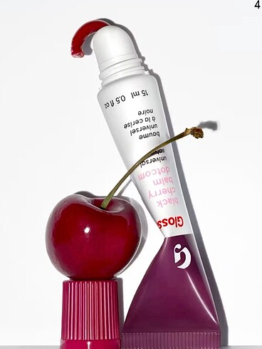 Diğer Glossier Black Cherry Balm