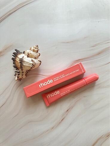 Rhode Peptide Lip Tint Peach Pit
