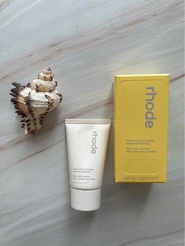 Rhode Mini Pineapple Cleanser