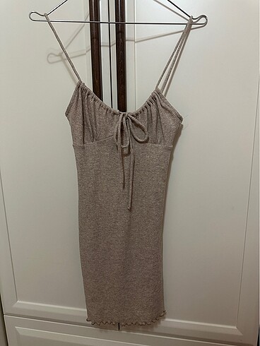 bershka elbise