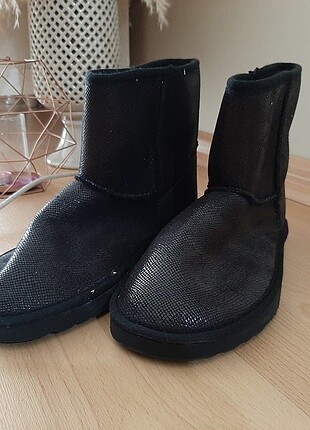 40 Beden siyah Renk Voice of Angel Bambi Ugg