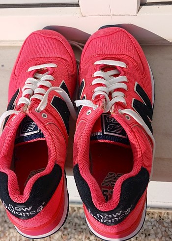 New Balance Pembe Kadın Spor Ayakkabı - Görsel 2